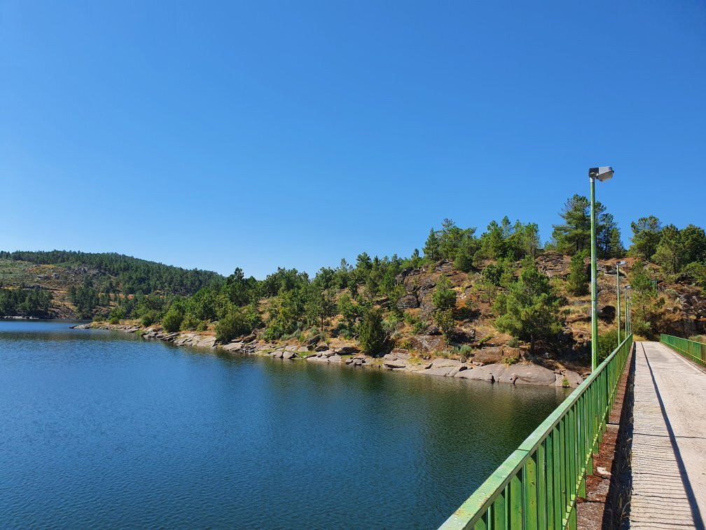 Barragem de Ranhados景点图片