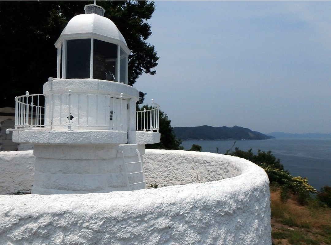Nakanohana Lighthouse景点图片