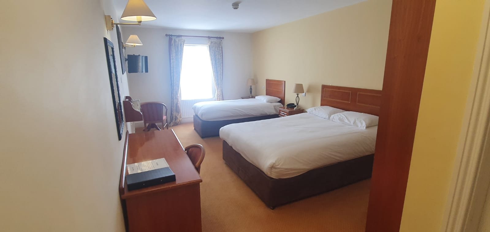 Cooneys Hotel-官方