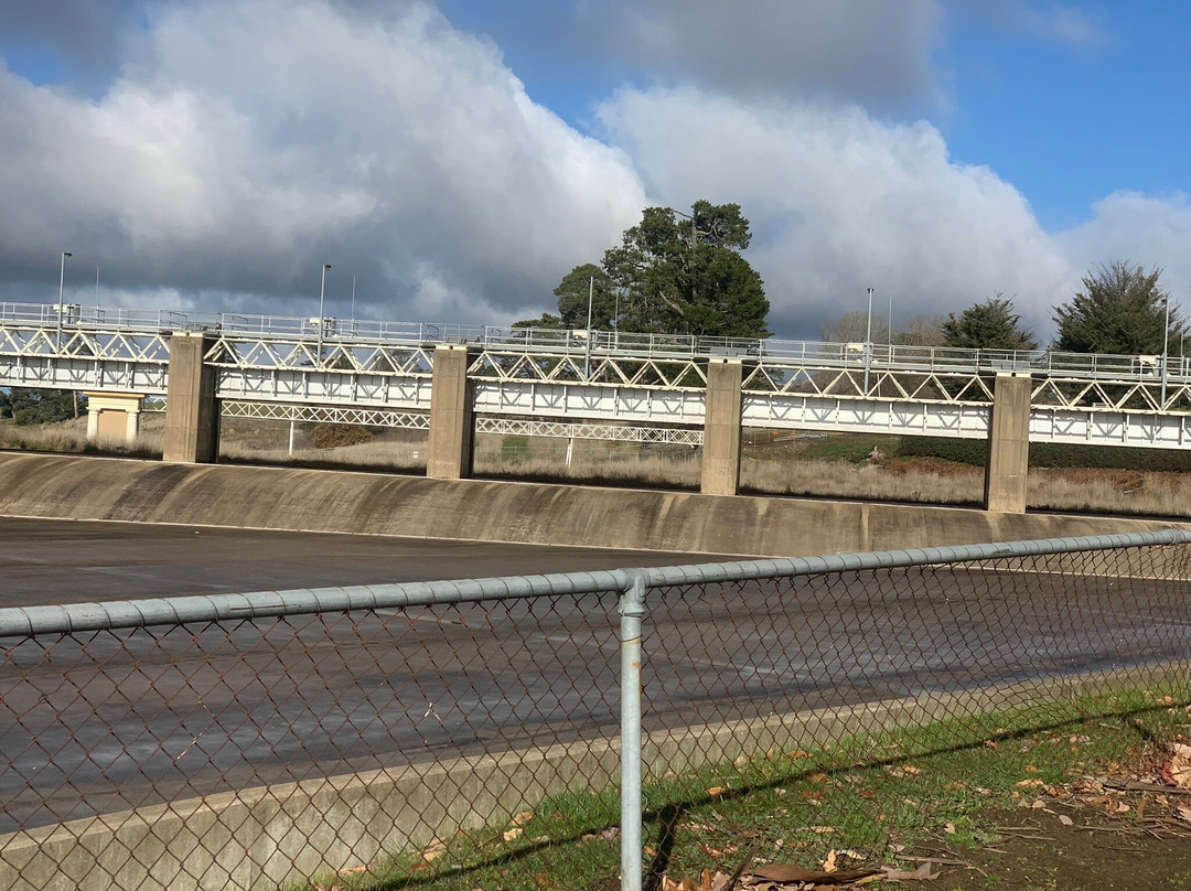 Malmsbury Reservoir/ Weir-Malmsbury必去景点