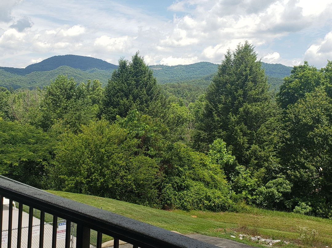 Townsend River Breeze Inn主图