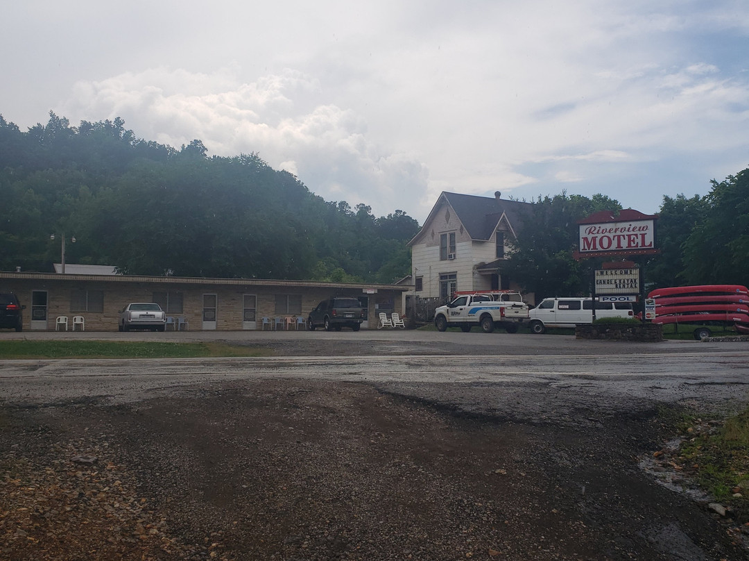 Riverview Motel主图