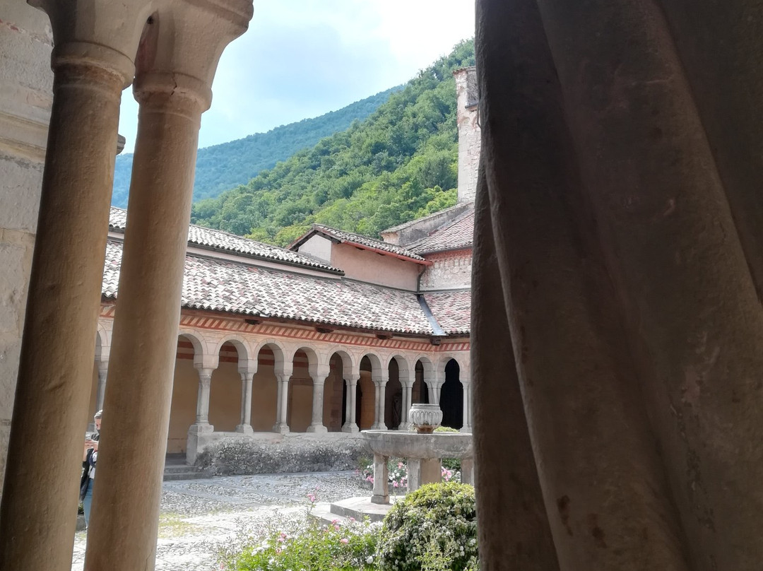 Abbazia Cistercense Santa Maria di Follina-Follina必去景点