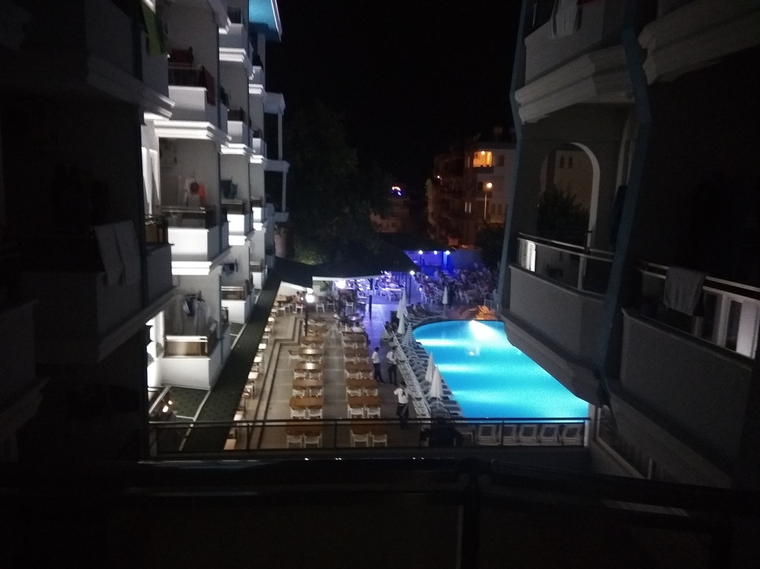 Blue Star Hotel主图