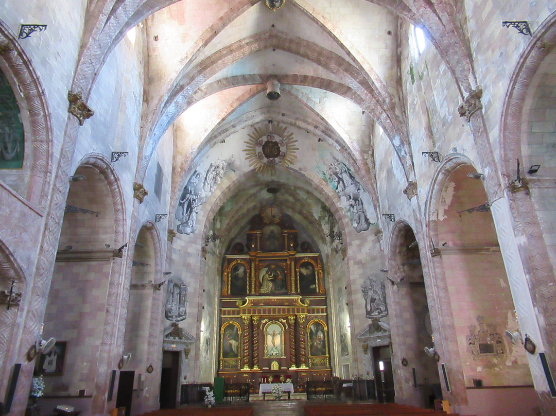 Esglesia de Sant Francesc d'Assis Mao-Mahon必去景点