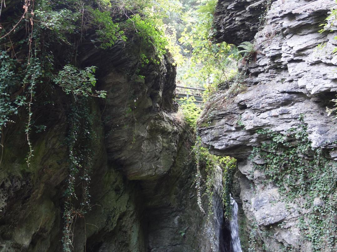 Bernkastel-Kues Wasserfall景点图片