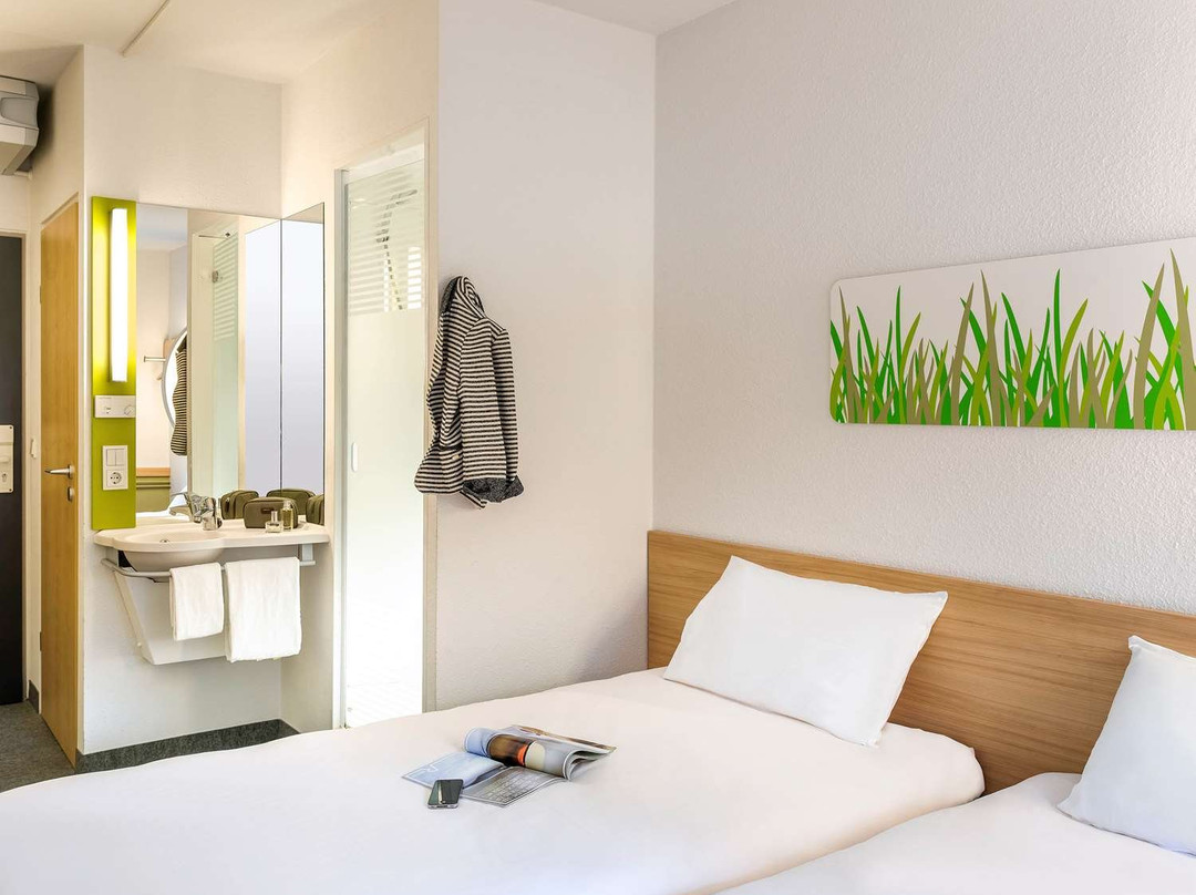 B&B HOTEL Valenciennes Sud主图