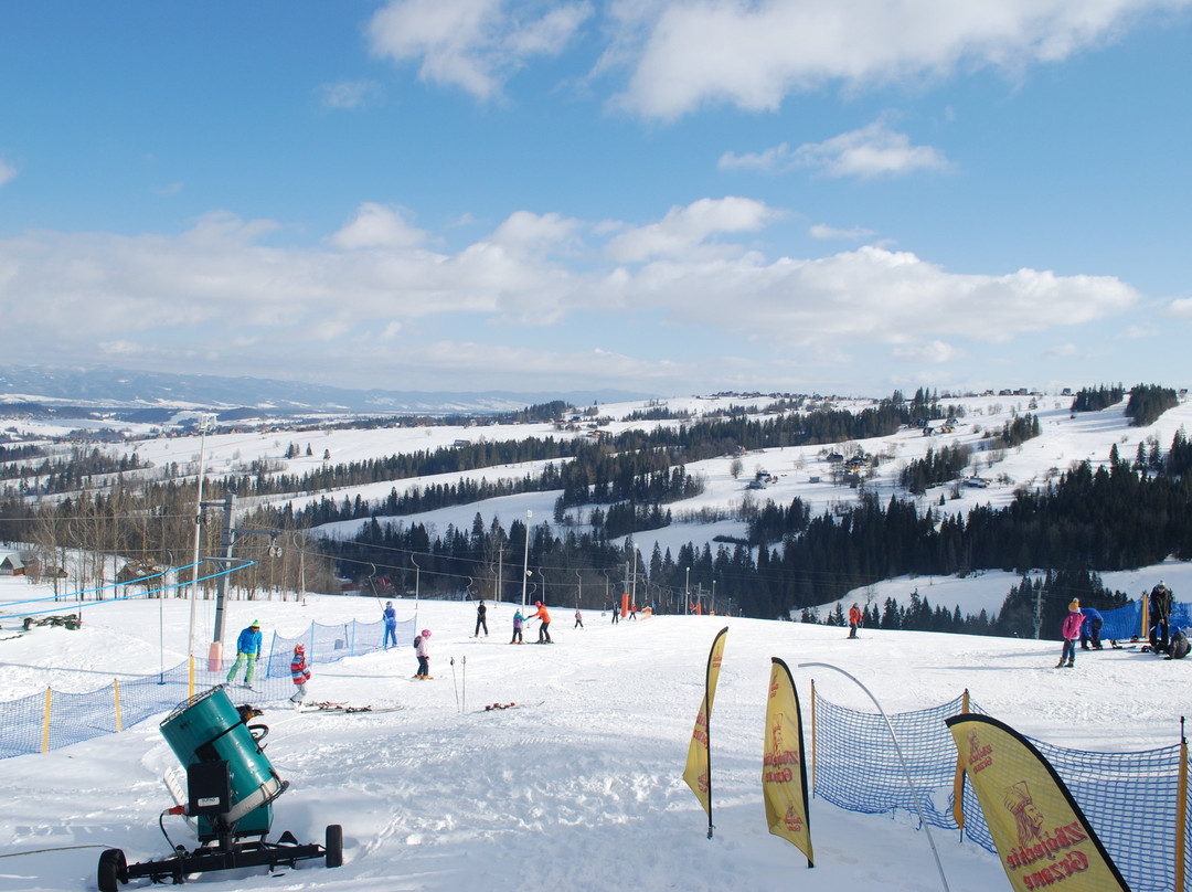 Wyciąg Narciarski CzerwienneSki