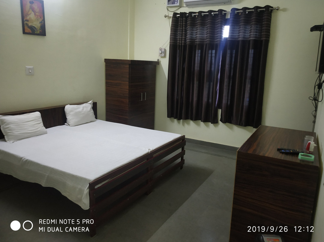 Hotel Gayatri