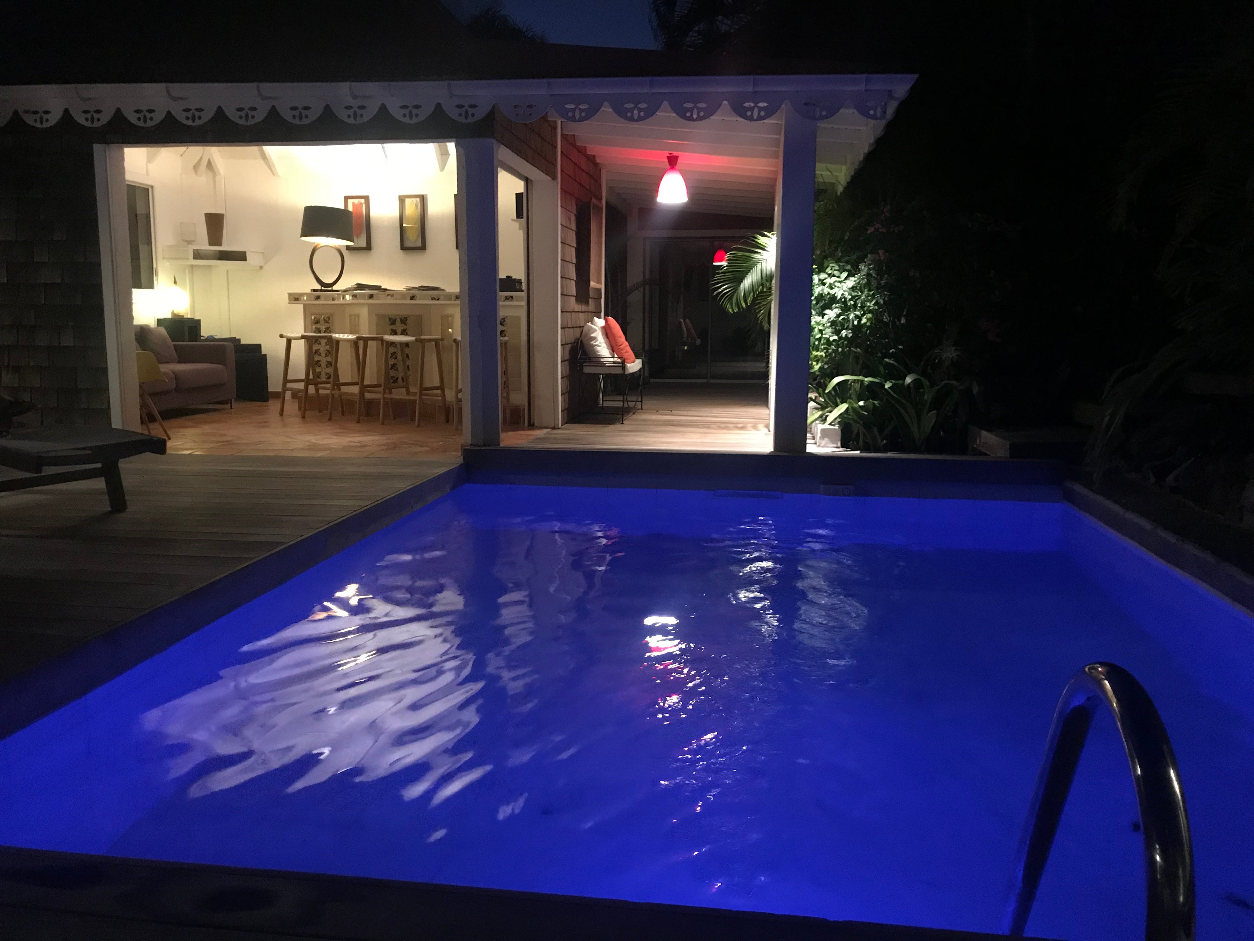 Salines Garden Cottages-泳池