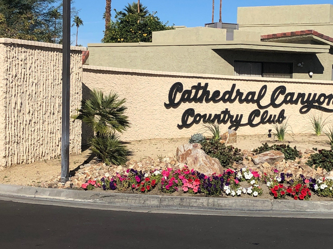 Cathedral Canyon Golf Club-大教堂城必去景点