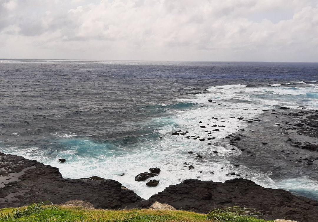 Ponta das Caracas-费尔南多-迪诺罗尼亚群岛必去景点