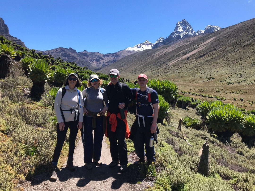 Mk Snow Tours And Travel-Naro Moru必去景点