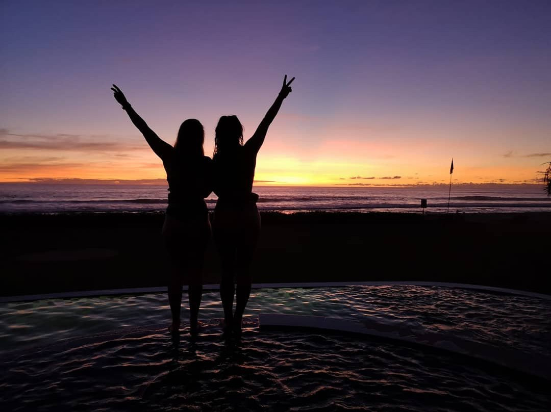 Mahi Mahi Surf Resort主图