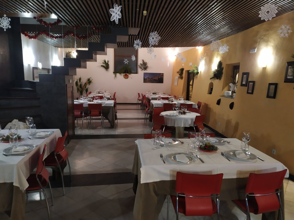 Antiguo Palacio De Atienza主图