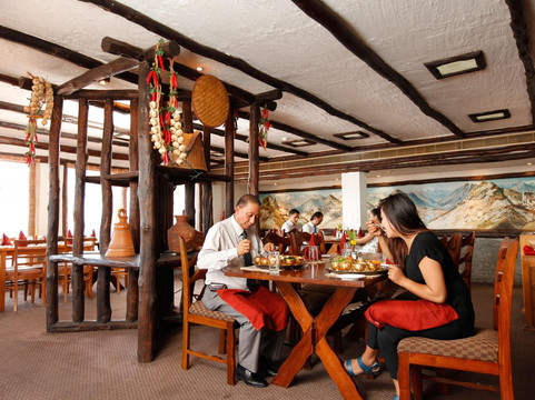 Mountain Sherpa Trekking & Expeditions-Budhanilkantha必去景点