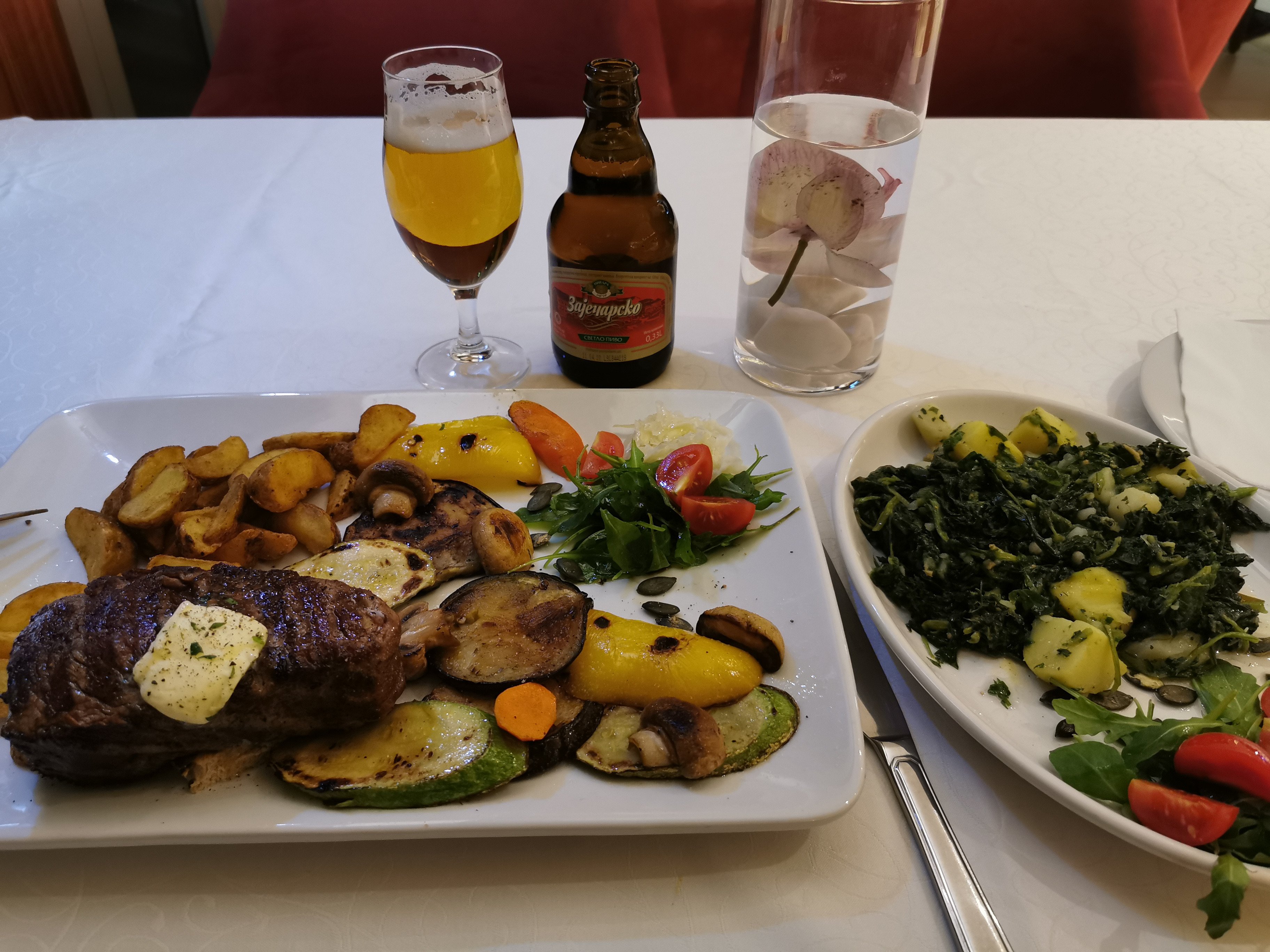 Hotel Hedonic-餐饮