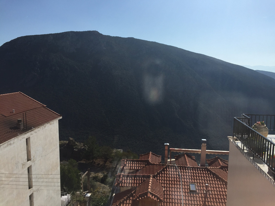 瓦洛尼斯酒店主图