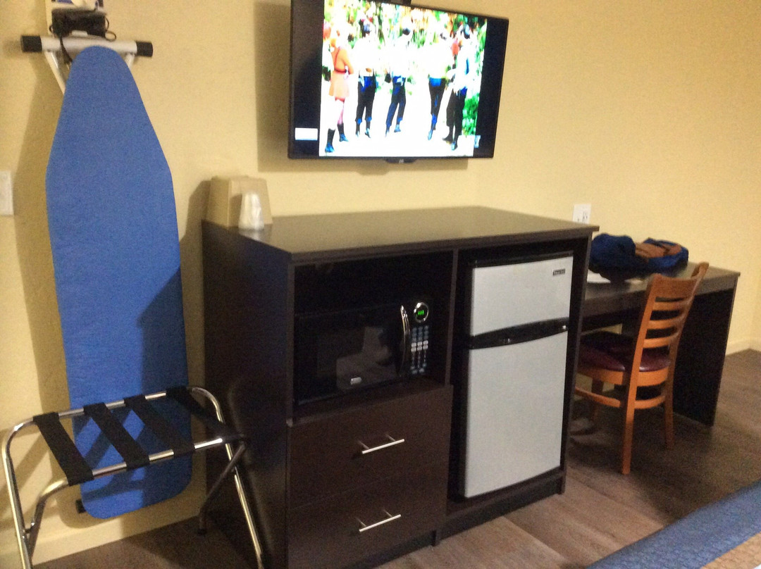 Copper Manor Motel主图