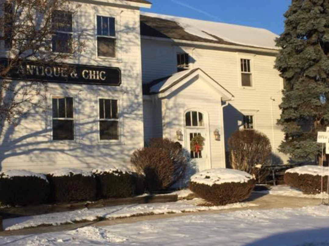 Antique and Chic Winfield-Winfield必去景点