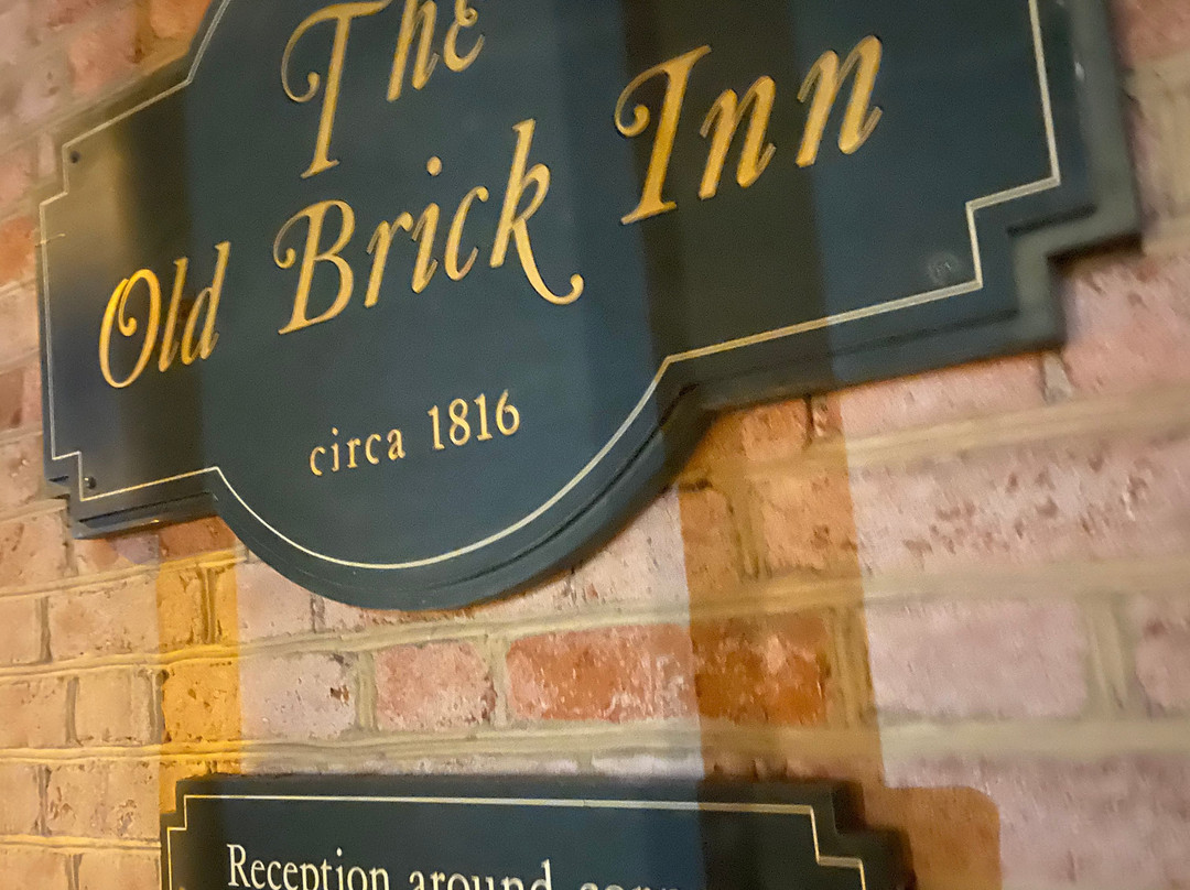 The Old Brick Inn主图