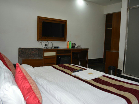 Capital O 10448 Green View Home Stay主图