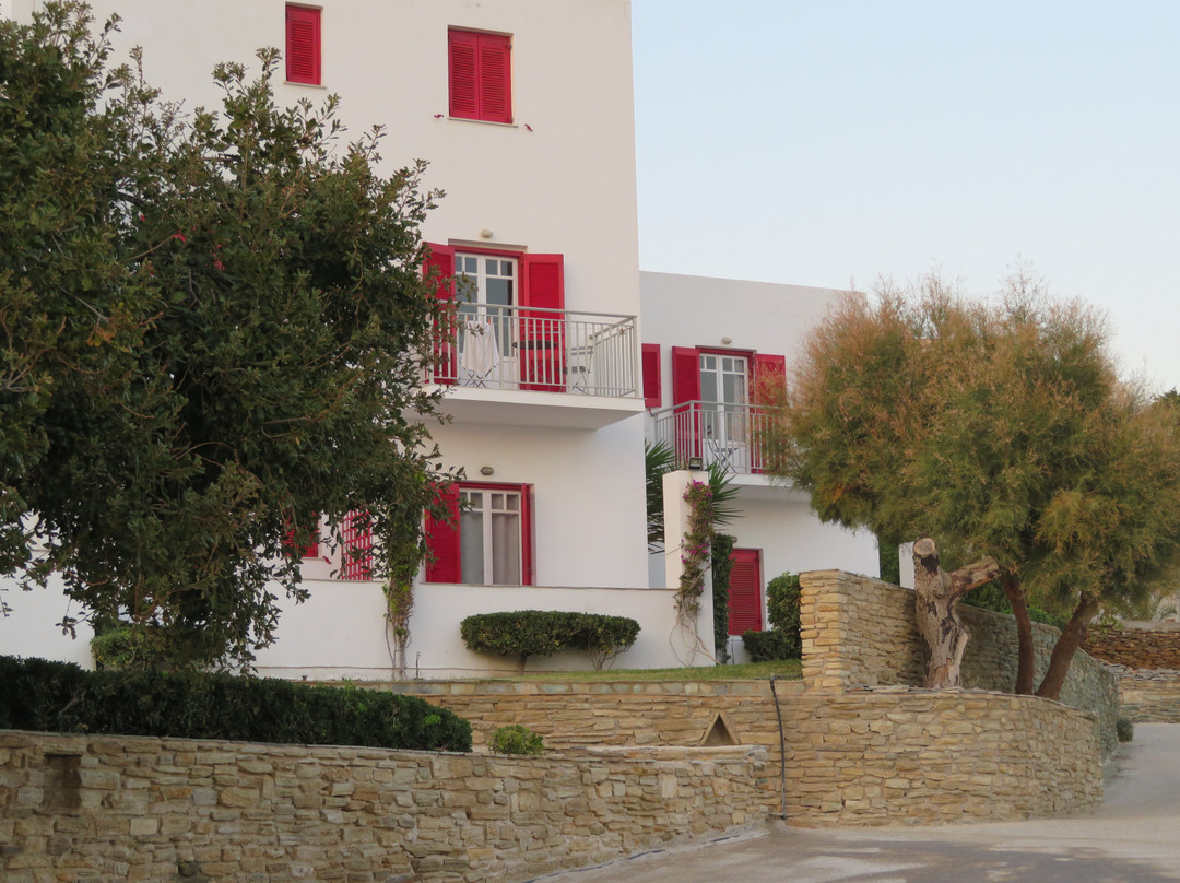 Ostria Hotel & Apartments主图