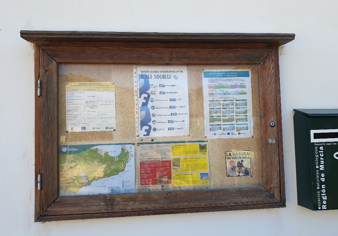 Centro de Visitantes Las Cobaticas