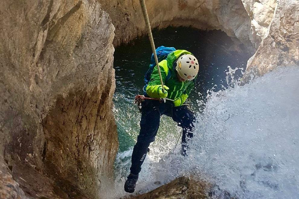 Bow Valley Canyon Tours-班夫必去景点
