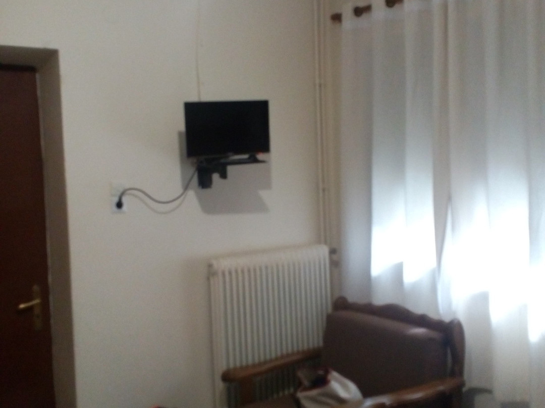 Bloutsos Rooms主图