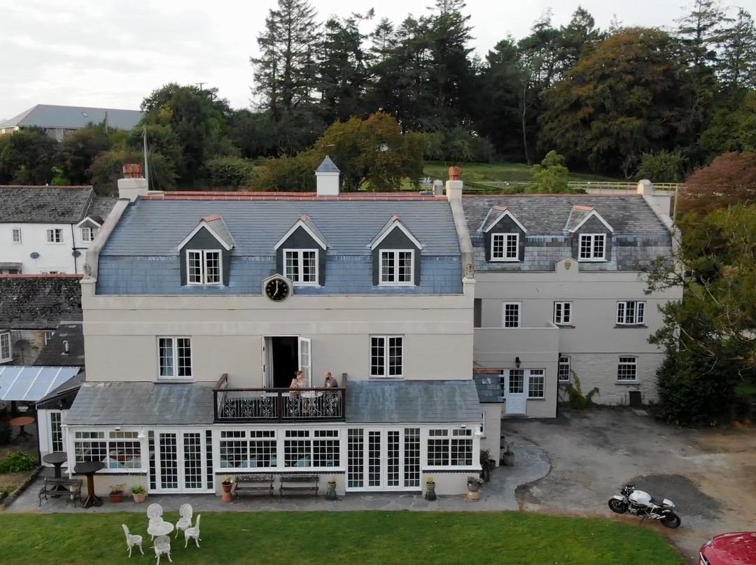 Great Trethew Manor Country Hotel