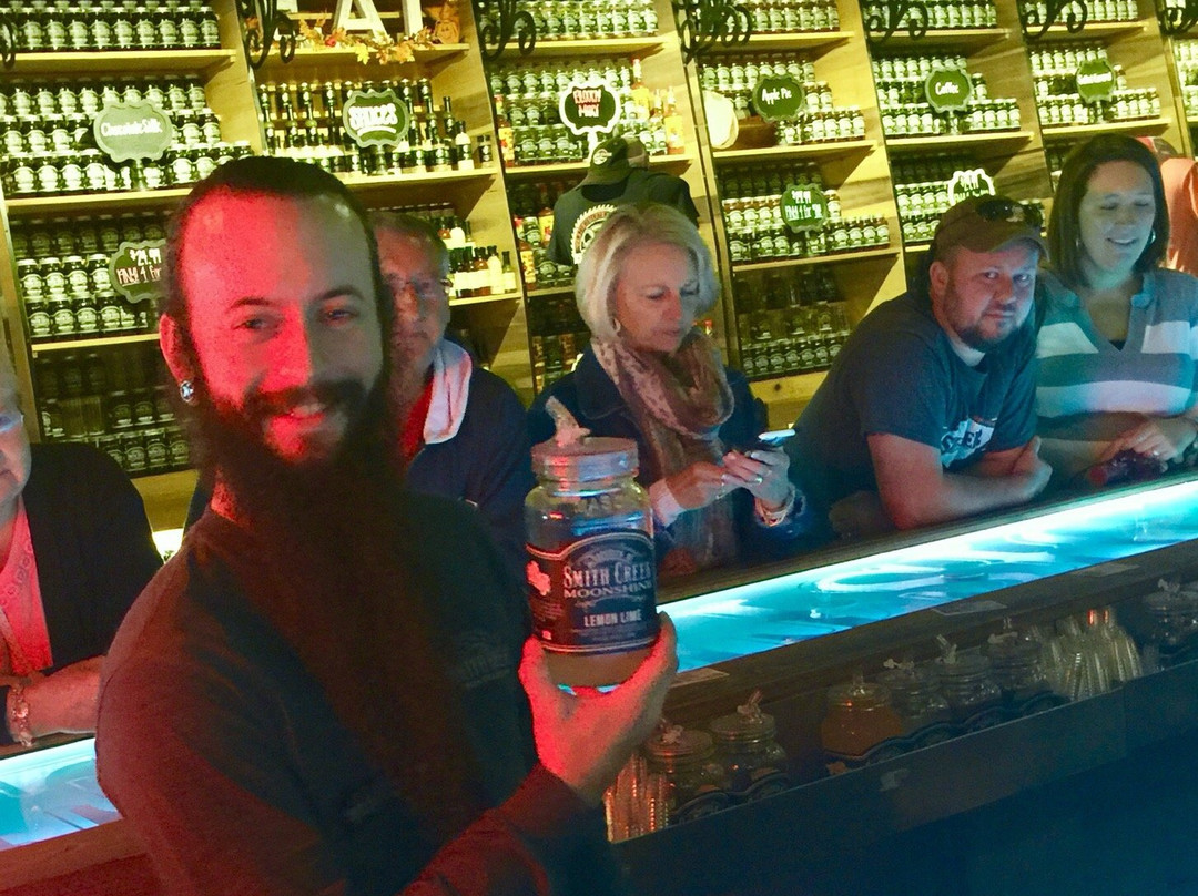 Smith Creek Moonshine-皮金福奇必去景点