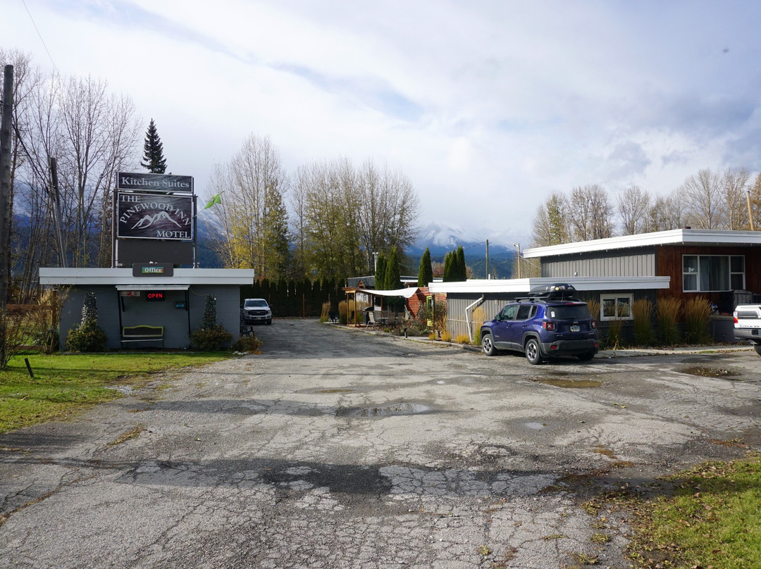 松林汽车旅馆主图