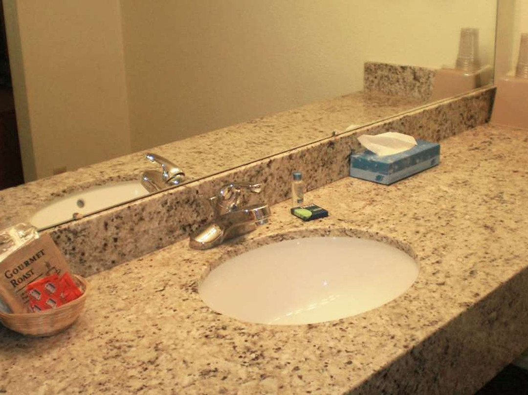 Magnuson Hotel Park Vue主图