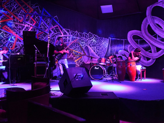 Sigua旅游景点-Iris Jazz Club