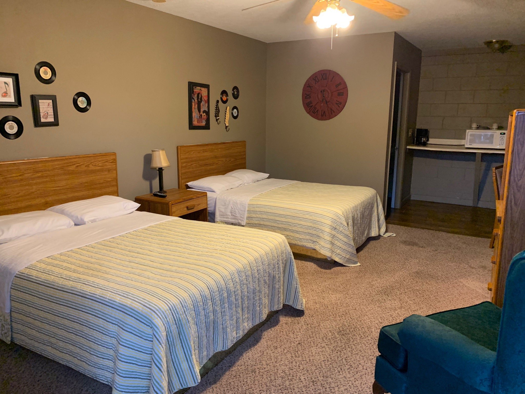 Dale Hollow Inn-官方