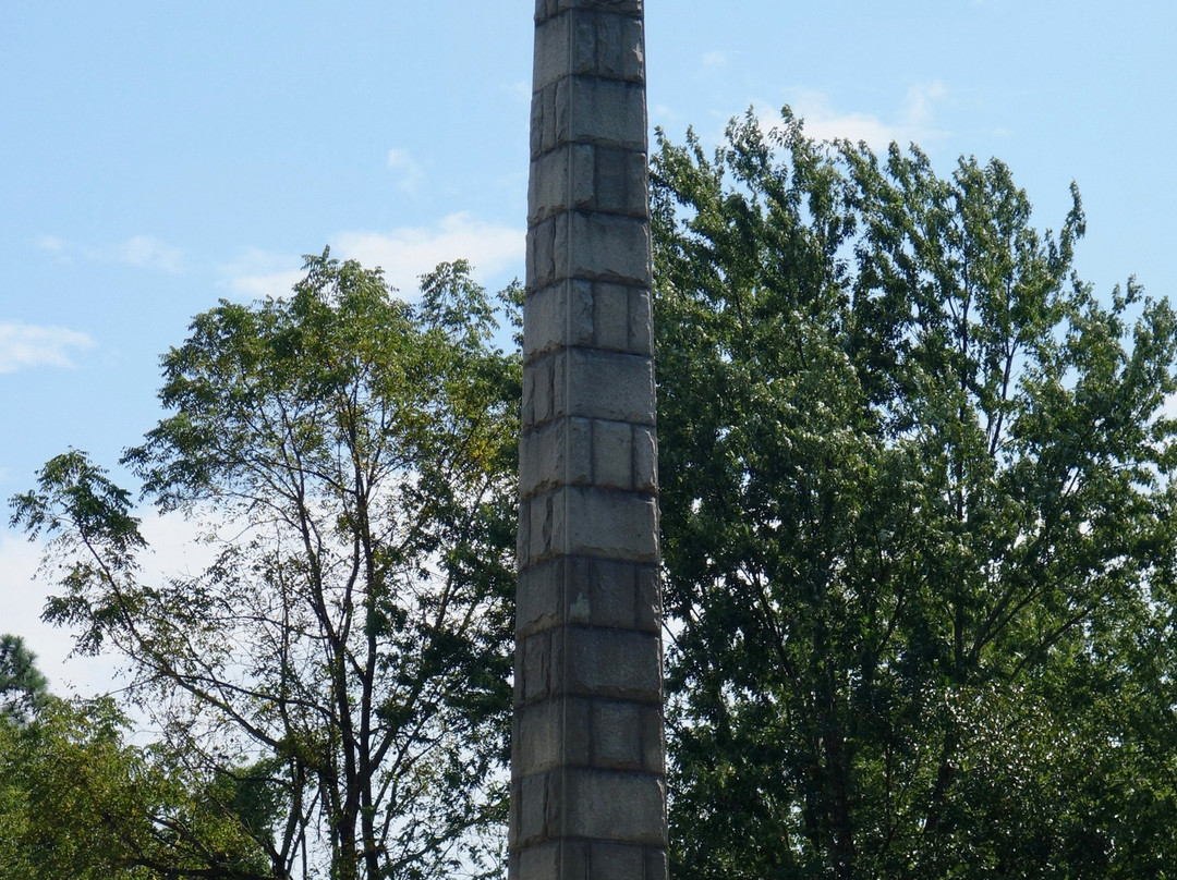 North Alton Confederate Cemetery景点图片