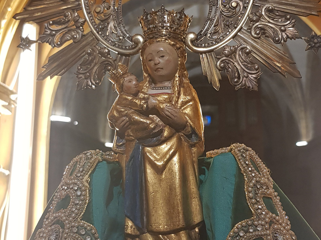 Santuario de Nuestra Senora la Bien Aparecida景点图片