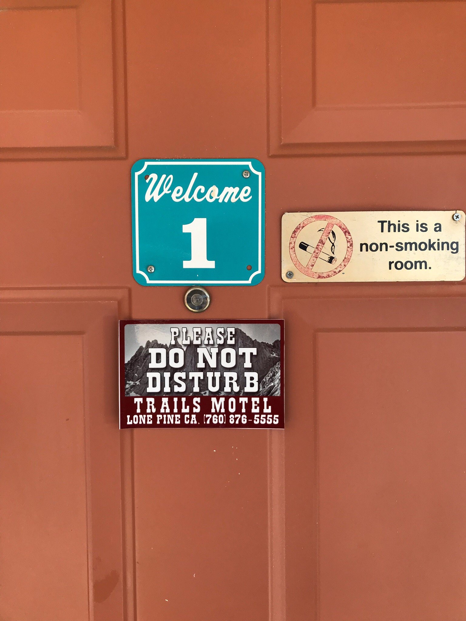 National 9 Trails Motel-官方