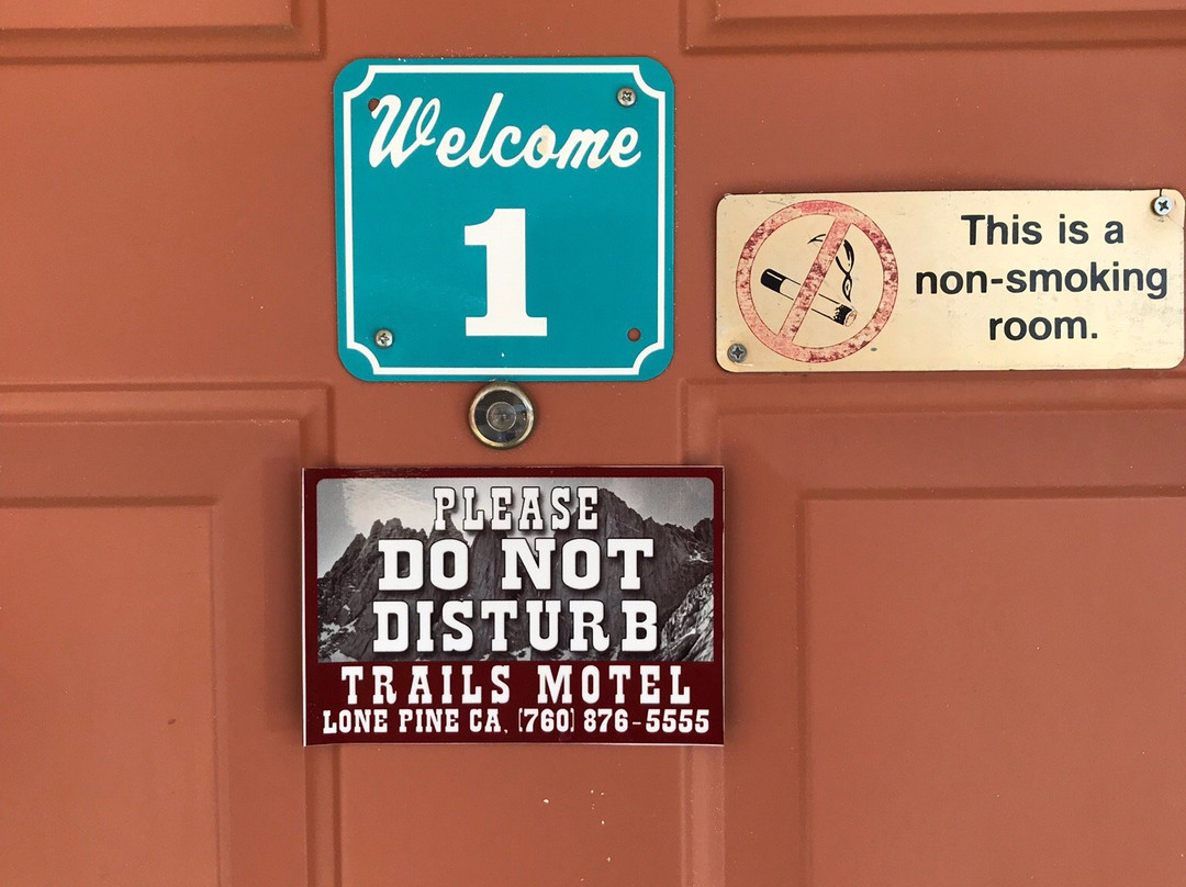 National 9 Trails Motel主图