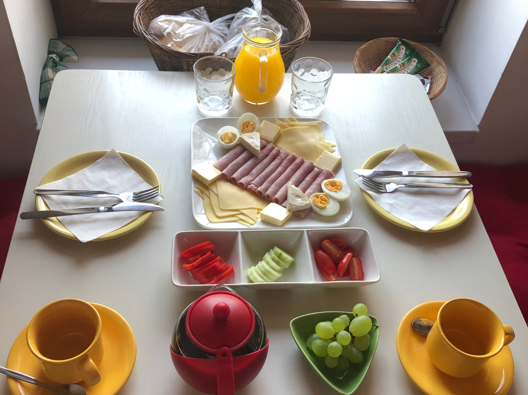 阿尔特膳食公寓