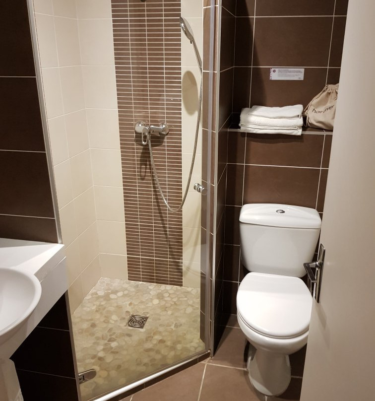 Hotel The Originals Lyon East Dau Ly主图