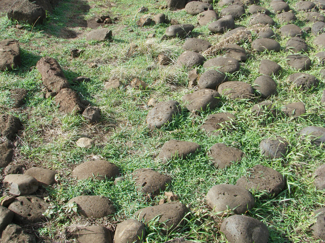 Ahu Akahanga-安加罗阿必去景点