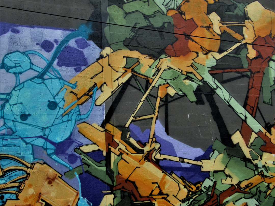 Fresque "Station spaciale"-欧贝维利耶必去景点