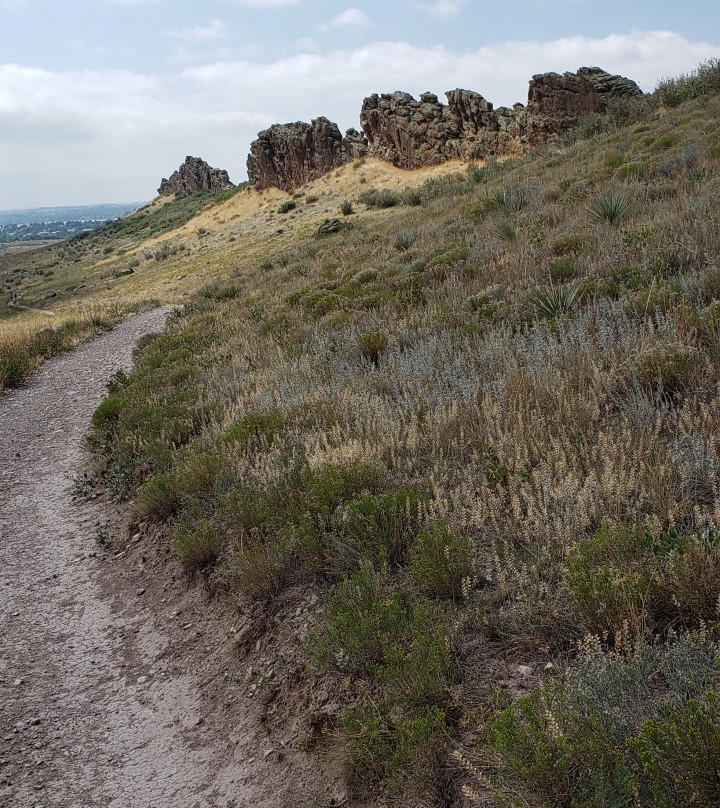 Devil's Backbone Nature Trail景点图片