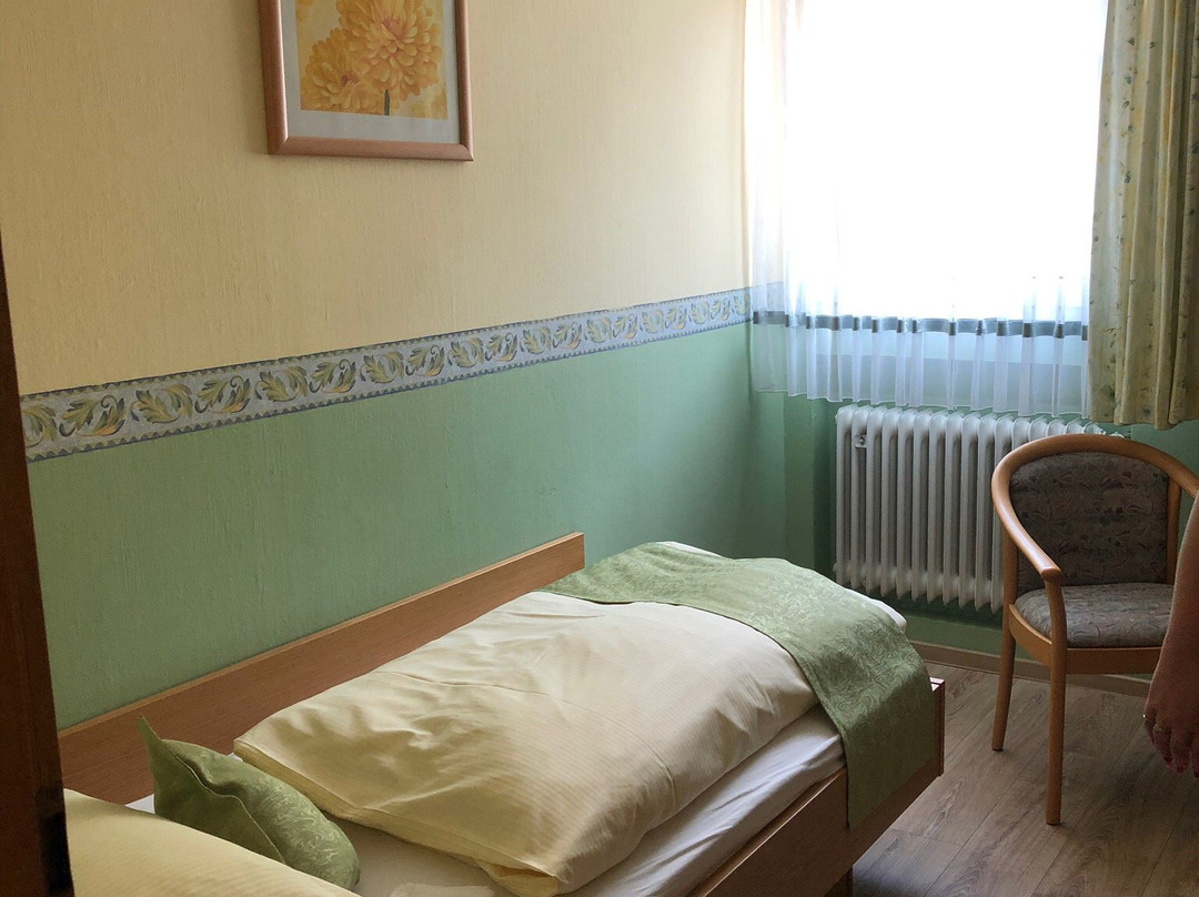 Weinhotel und Gaestehaus Gutsschaenke Sennerhof主图