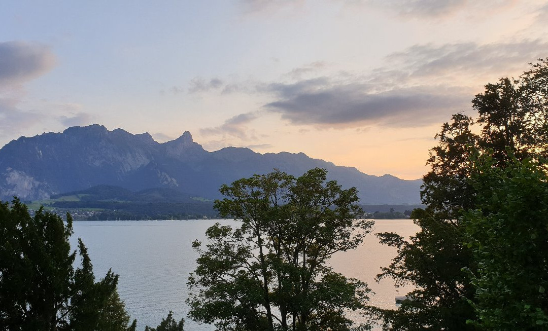 Schloss Hünegg Hilterfingen景点图片
