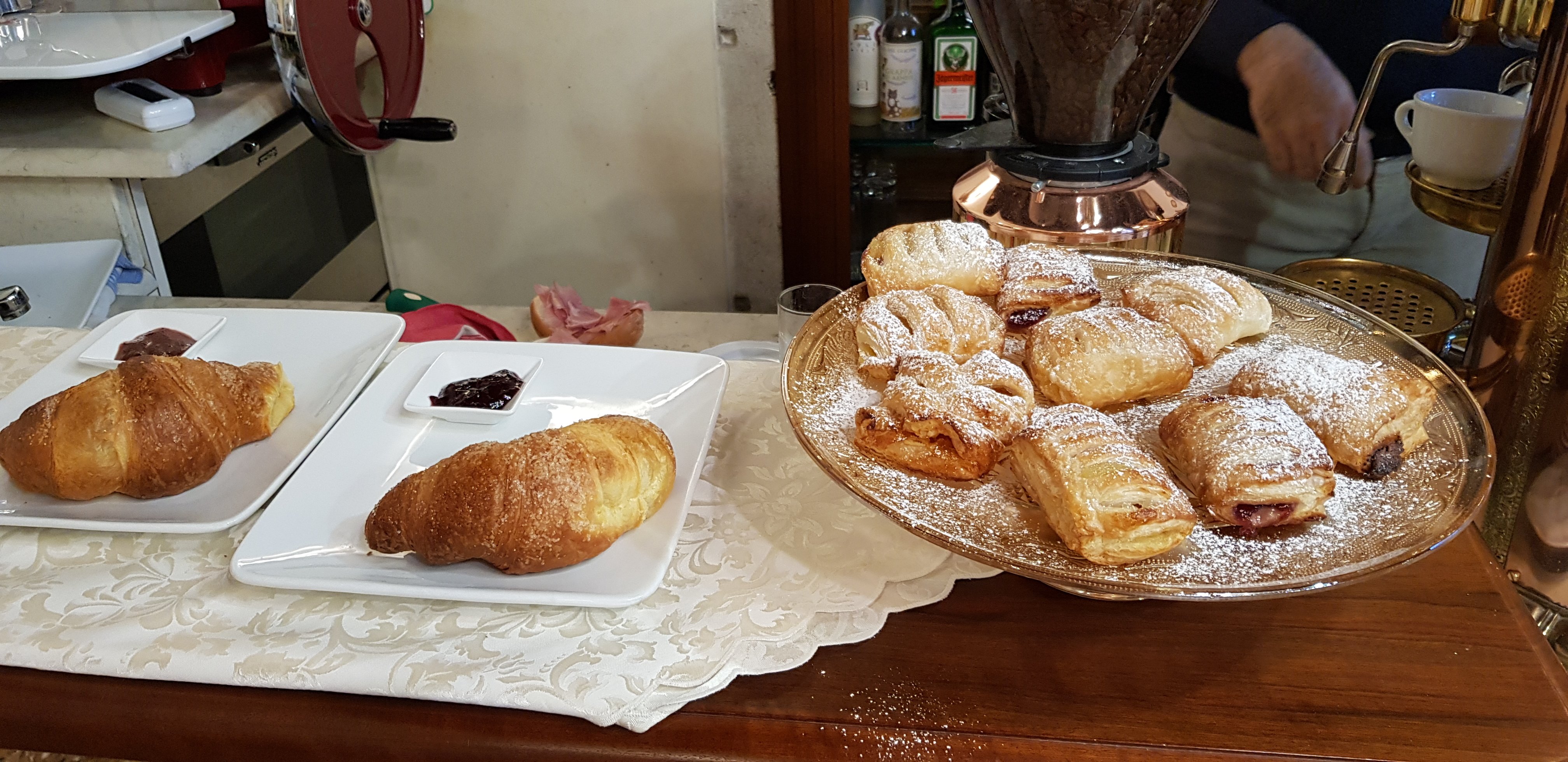 帕拉佐欧多尼酒店-餐饮
