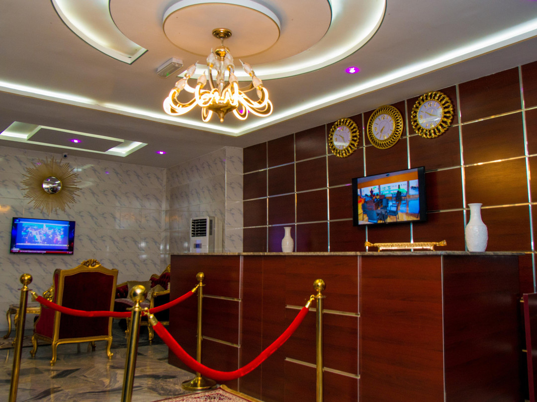 Golden Sands Hotel & Suites主图