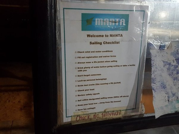 Muri beach Sailing Lessons School-穆里必去景点